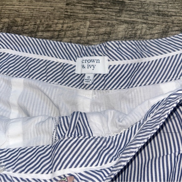 Crown & Ivy Black and White Bermuda Shorts - Picture 2 of 3